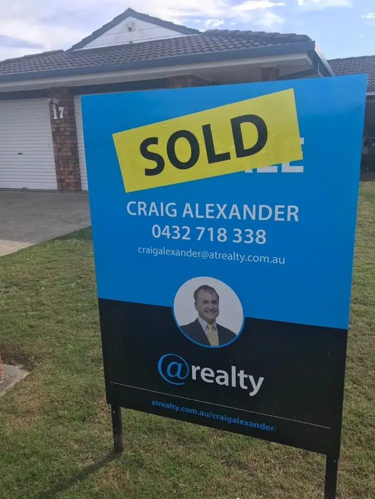 17 Ballina Crescent