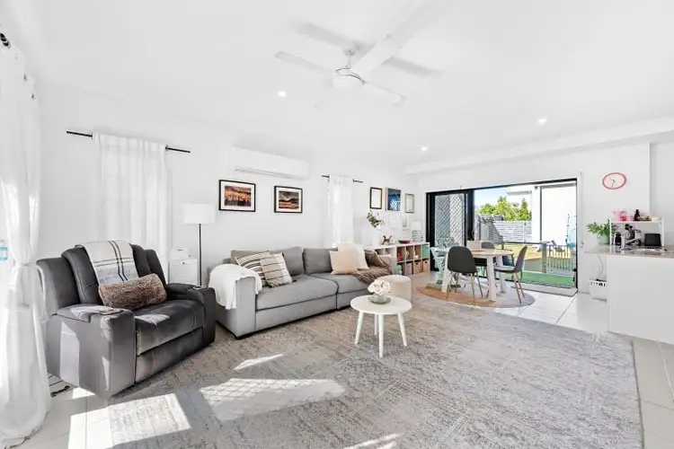 48 Napier Avenue