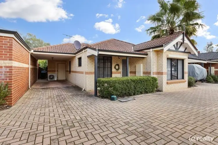 Main view of Homely unit listing, 2/28 Holmesdale Road, Woodbridge WA 6056