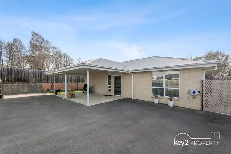 6/9 Tower Hill Street, Deloraine TAS 7304