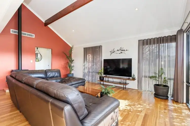 Sixth view of Homely house listing, 1 Horseshoe Circuit, Henley Brook WA 6055