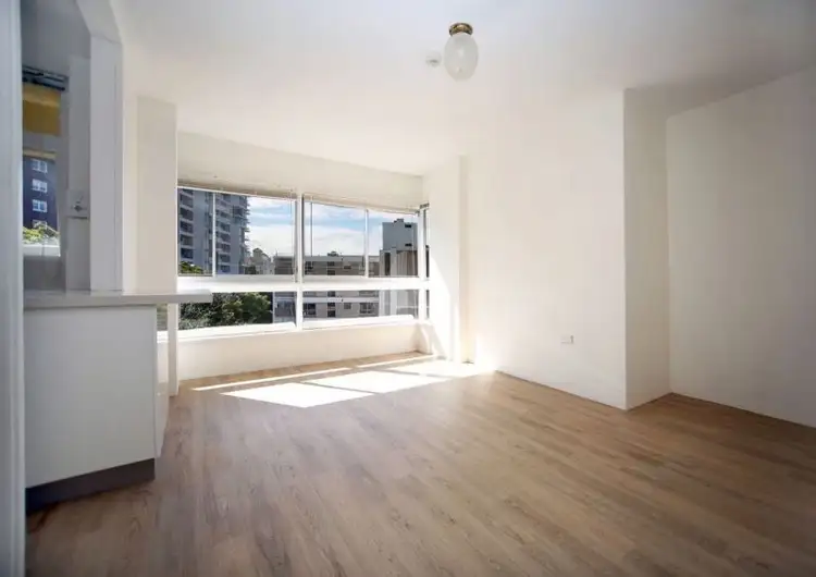 Second view of Homely studio listing, 70/51 Roslyn Gardens, Rushcutters Bay NSW 2011