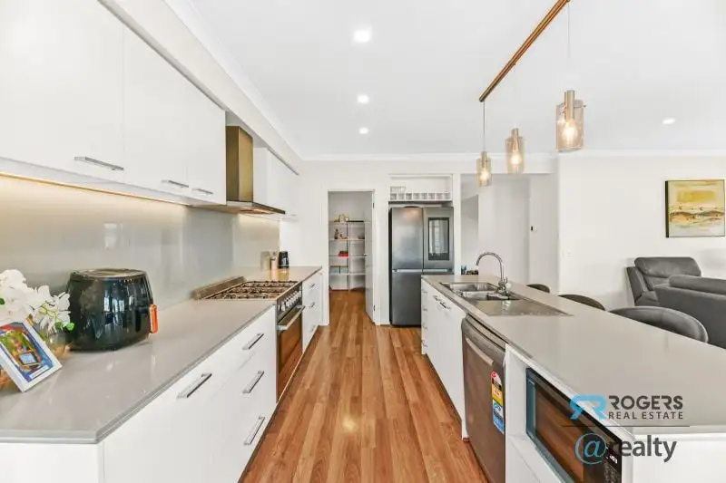 Main view of Homely house listing, 24 Bexley Boulevard, Drouin VIC 3818
