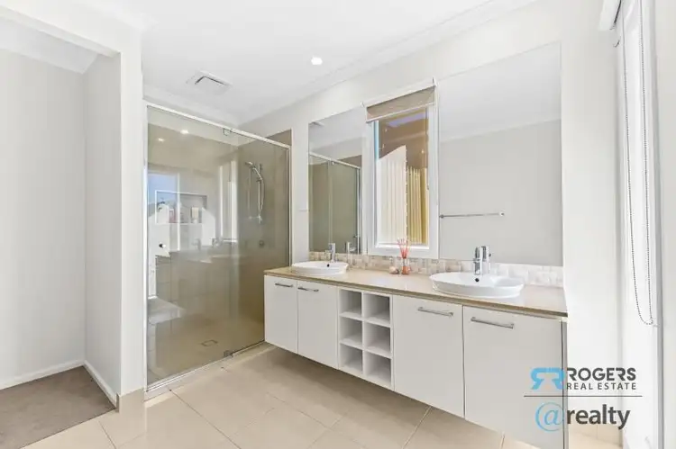 Fifth view of Homely house listing, 24 Bexley Boulevard, Drouin VIC 3818