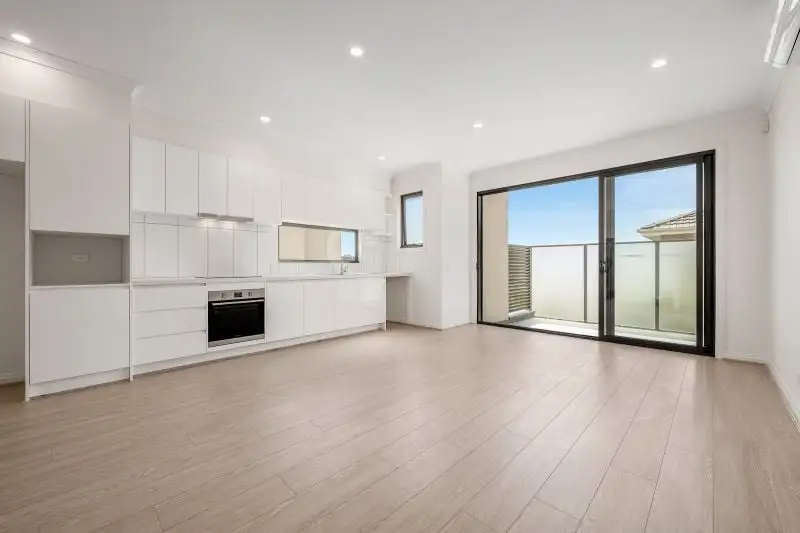 Main view of Homely unit listing, 4 & 5/22 Baker Street, Lilydale VIC 3140
