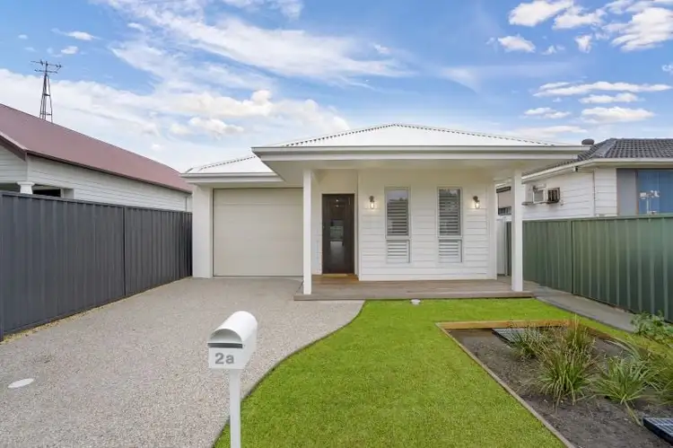 2A Braid Road, Fern Bay NSW 2295