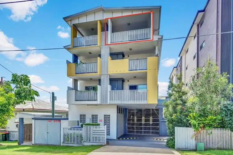 Second view of Homely apartment listing, 8/40 Curwen Terrace, Chermside QLD 4032