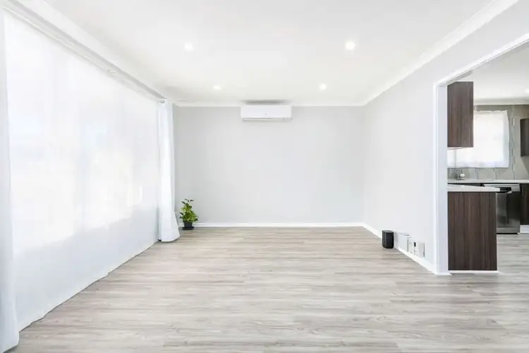 Fourth view of Homely house listing, 21 Hoddle Avenue, Bradbury NSW 2560