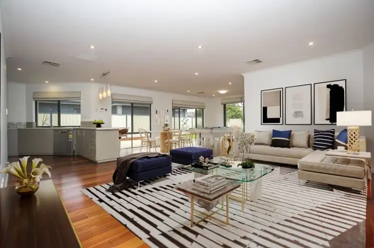 5 Blackford Turn, Success WA 6164