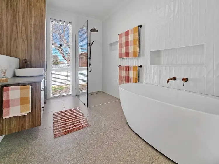 19 Berkley Street, Forbes NSW 2871