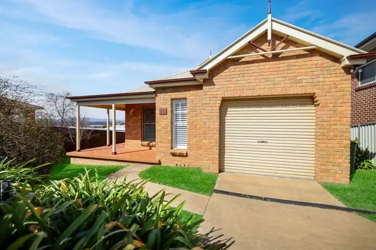 Main view of Homely house listing, 10 Gunning Street, Bathurst NSW 2795