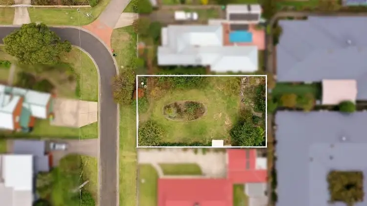 13 Carapooka Way, Cowes VIC 3922