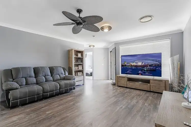 Second view of Homely house listing, 16 Viewfield Crescent, Woongarrah NSW 2259