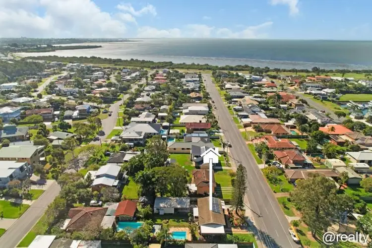 36 Agnes St, Birkdale QLD 4159