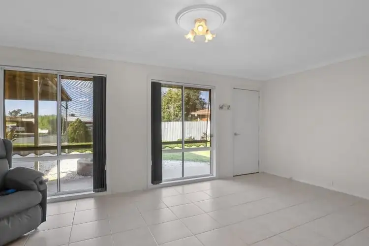 Second view of Homely house listing, 7 Taabinga Court, Deniliquin NSW 2710