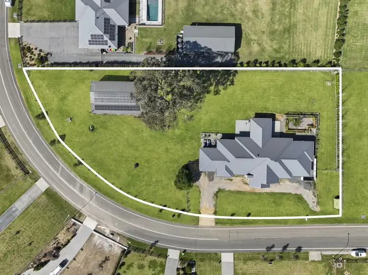 33 The Acres Way, Tahmoor NSW 2573
