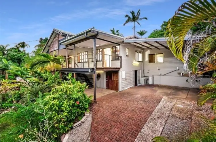 4 Bartle Street, East Innisfail QLD 4860