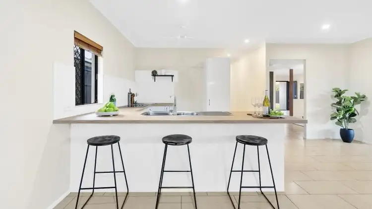 Fifth view of Homely house listing, 64 Tyrconnell Crescent, Redlynch QLD 4870