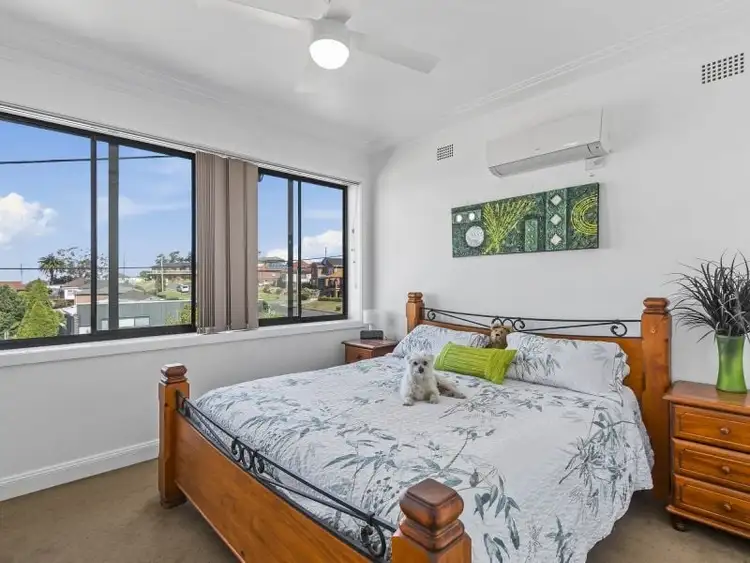 Fifth view of Homely house listing, 16 Canberra Road, Lake Heights NSW 2502