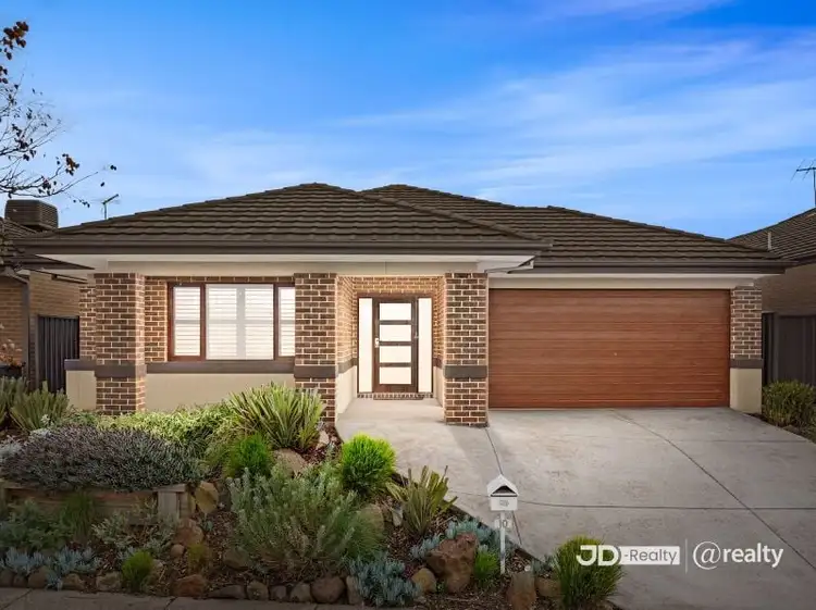 10 Cradle Mountain Drive