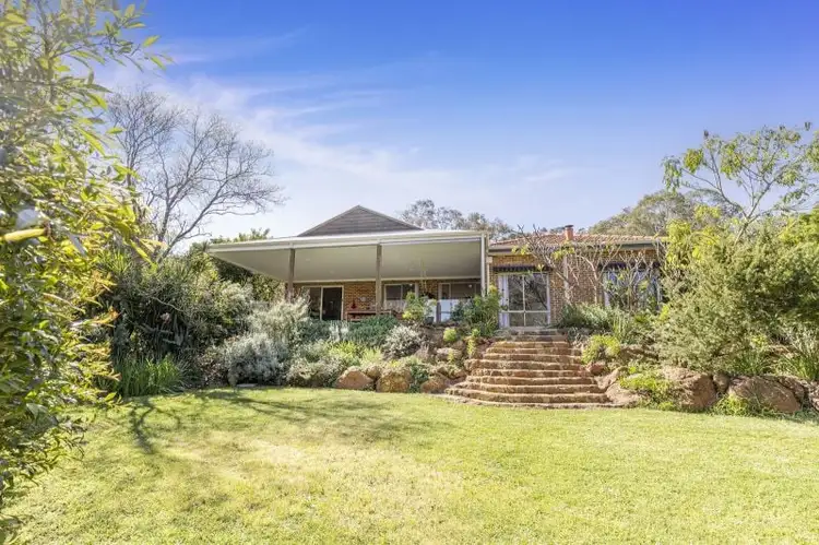 22 Hilltop Place
