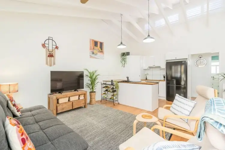 Fifth view of Homely unit listing, 4/32 Cypress Street, Torquay QLD 4655