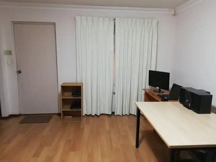 Sixth view of Homely unit listing, 4/130 WRIGHT STREET, Kewdale WA 6105