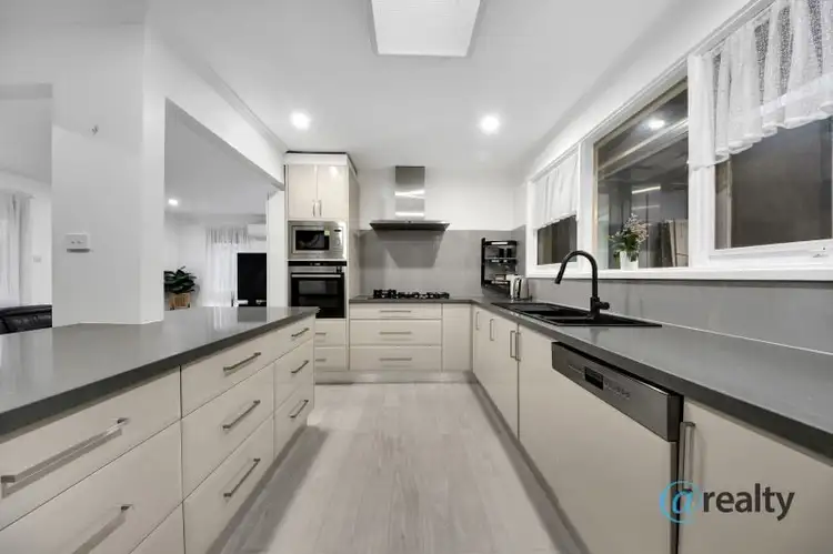 106 First Avenue, Dandenong North VIC 3175
