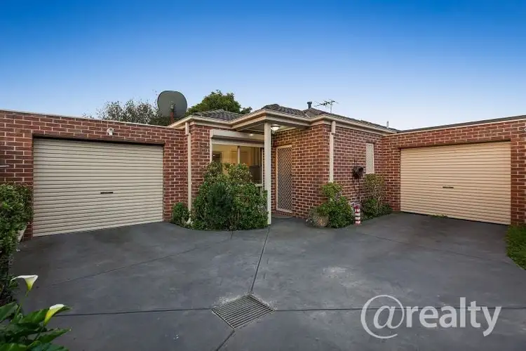 2/65 Pound Road, Hampton Park VIC 3976