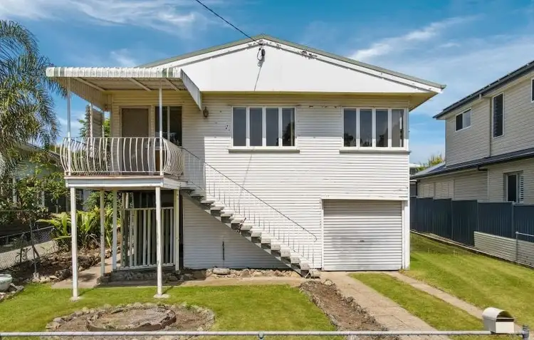 24 Chandos Street, Wynnum West QLD 4178