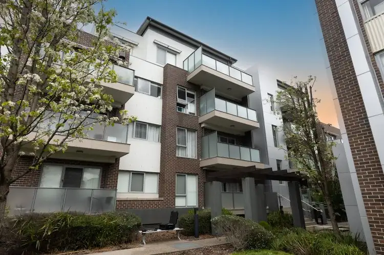 304/436 Stud Road, Wantirna South VIC 3152