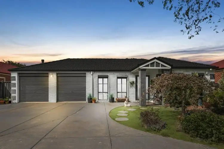 10 Charing Cross Place, Wyndham Vale VIC 3024