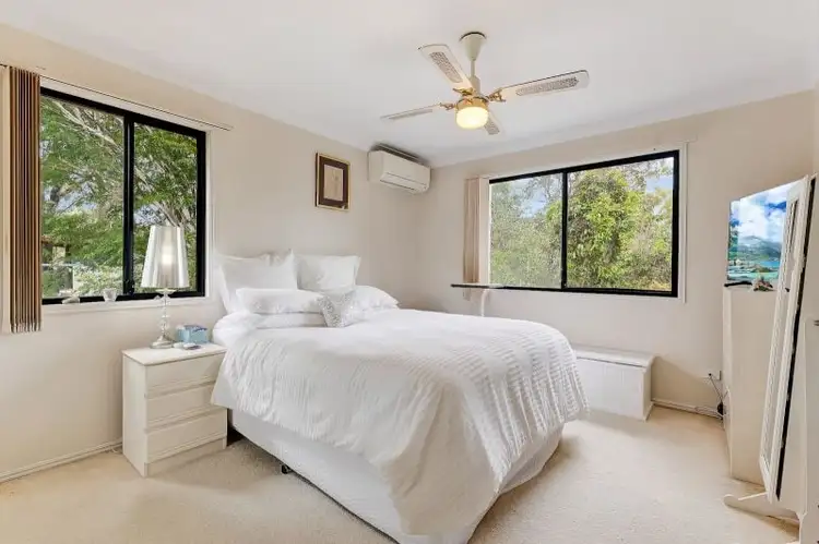128 Queens Road