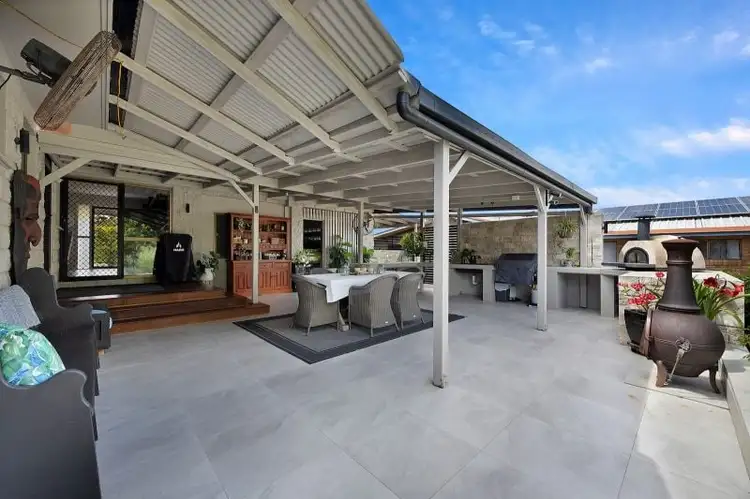 25 Shiral Drive, Beaconsfield QLD 4740