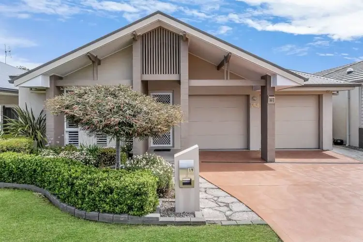 Main view of Homely house listing, 19 Jasper Avenue, Hamlyn Terrace NSW 2259