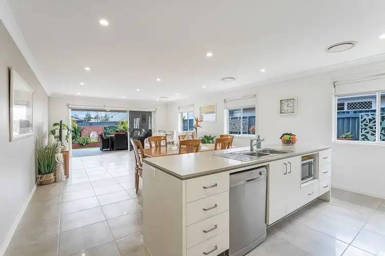 Fifth view of Homely house listing, 19 Jasper Avenue, Hamlyn Terrace NSW 2259
