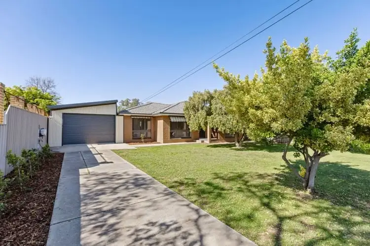 16 Vestey Street, Wagga Wagga NSW 2650