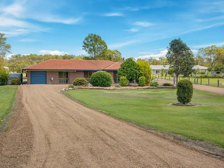 23 Eileen Court, Kensington Grove QLD 4341