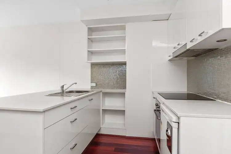 Third view of Homely apartment listing, 32/50 Roslyn Gardens, Elizabeth Bay NSW 2011