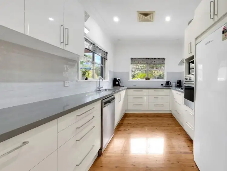 Sixth view of Homely house listing, 11 Myrene Avenue, Tamworth NSW 2340