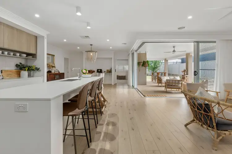 4 Wiveon Street, Gobbagombalin NSW 2650