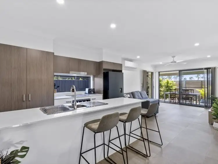 Main view of Homely townhouse listing, 13/445-447 Boundary Road, Thornlands QLD 4164