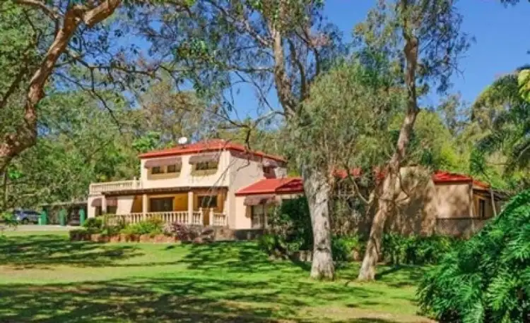 1 Uplands Drive