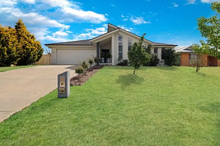 100 Evernden Road, Llanarth NSW 2795