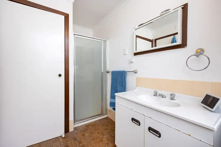 Sixth view of Homely house listing, 3/33 Wren Street, Mount Austin NSW 2650