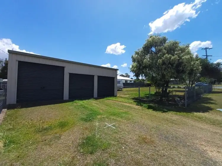 1 Lalor Street, Crows Nest QLD 4355