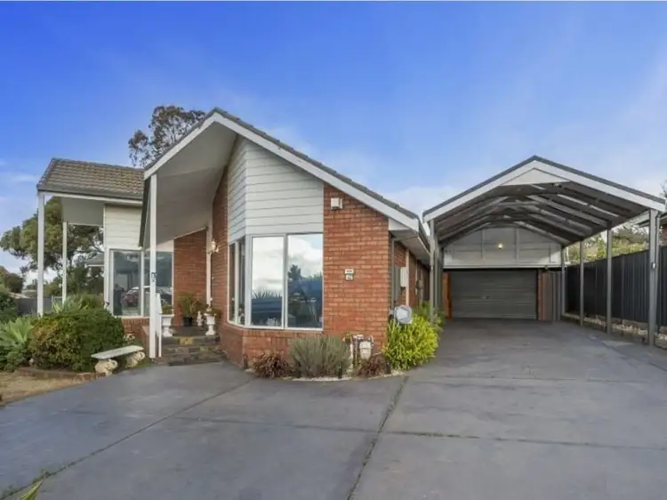 49 Clifton Drive, Bacchus Marsh VIC 3340
