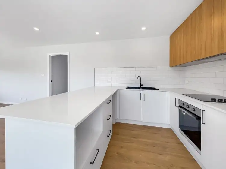 Sixth view of Homely house listing, 2/82 Benjamin Terrace, New Norfolk TAS 7140