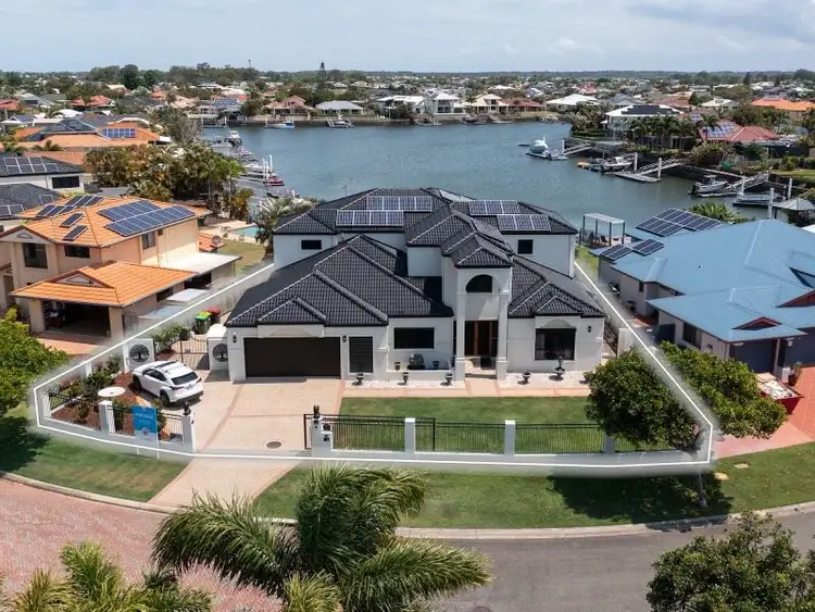 43 Voyagers Drive, Banksia Beach QLD 4507