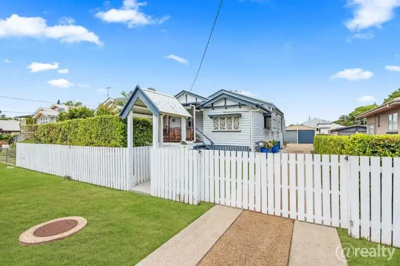 Main view of Homely house listing, 10 Milton Street, Maryborough QLD 4650